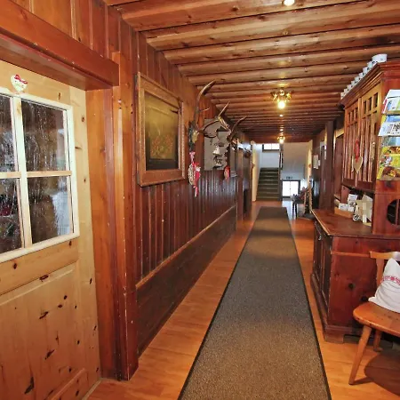 בקתה Cozy Chalet In Tyrol Near Area מאיירהופן